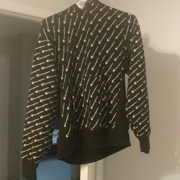 Champion sweater - Picture 3 of 3